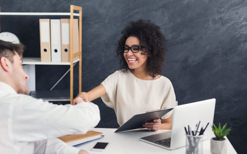 Conversar abertamente com o cliente estreita o relacionamento